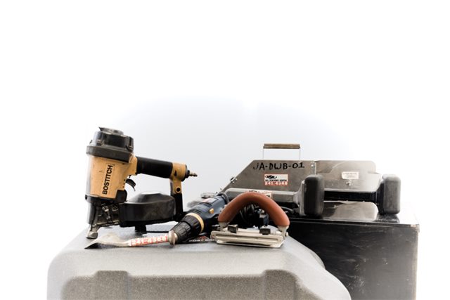 Demo saws and construction tools